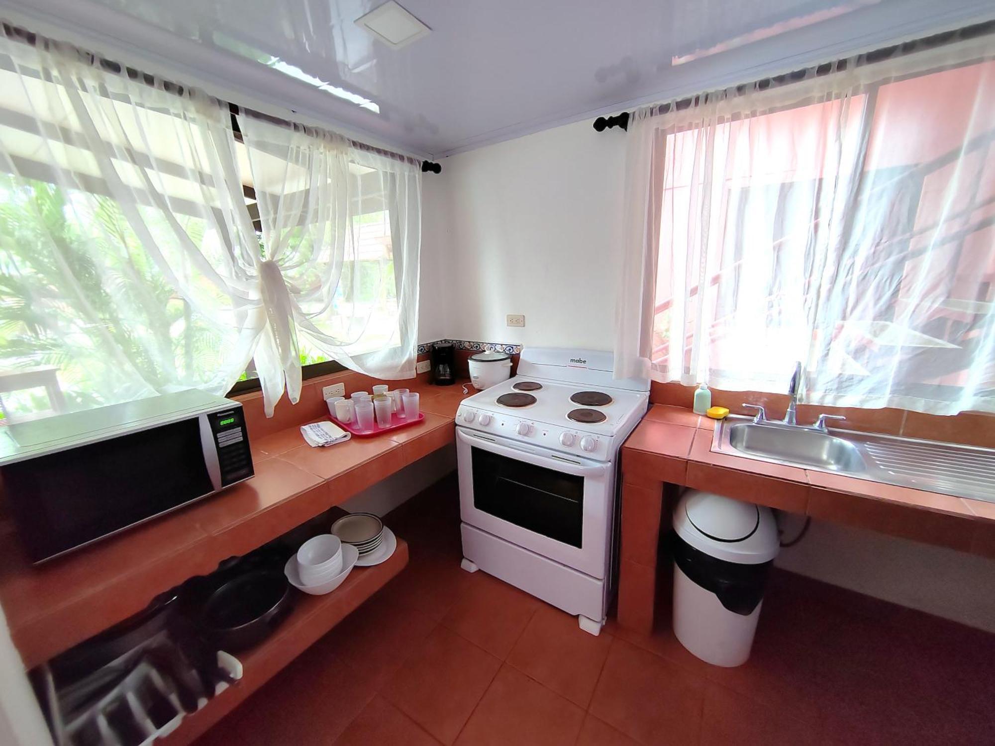 Hotel Los Ranchos Jacó Екстериор снимка