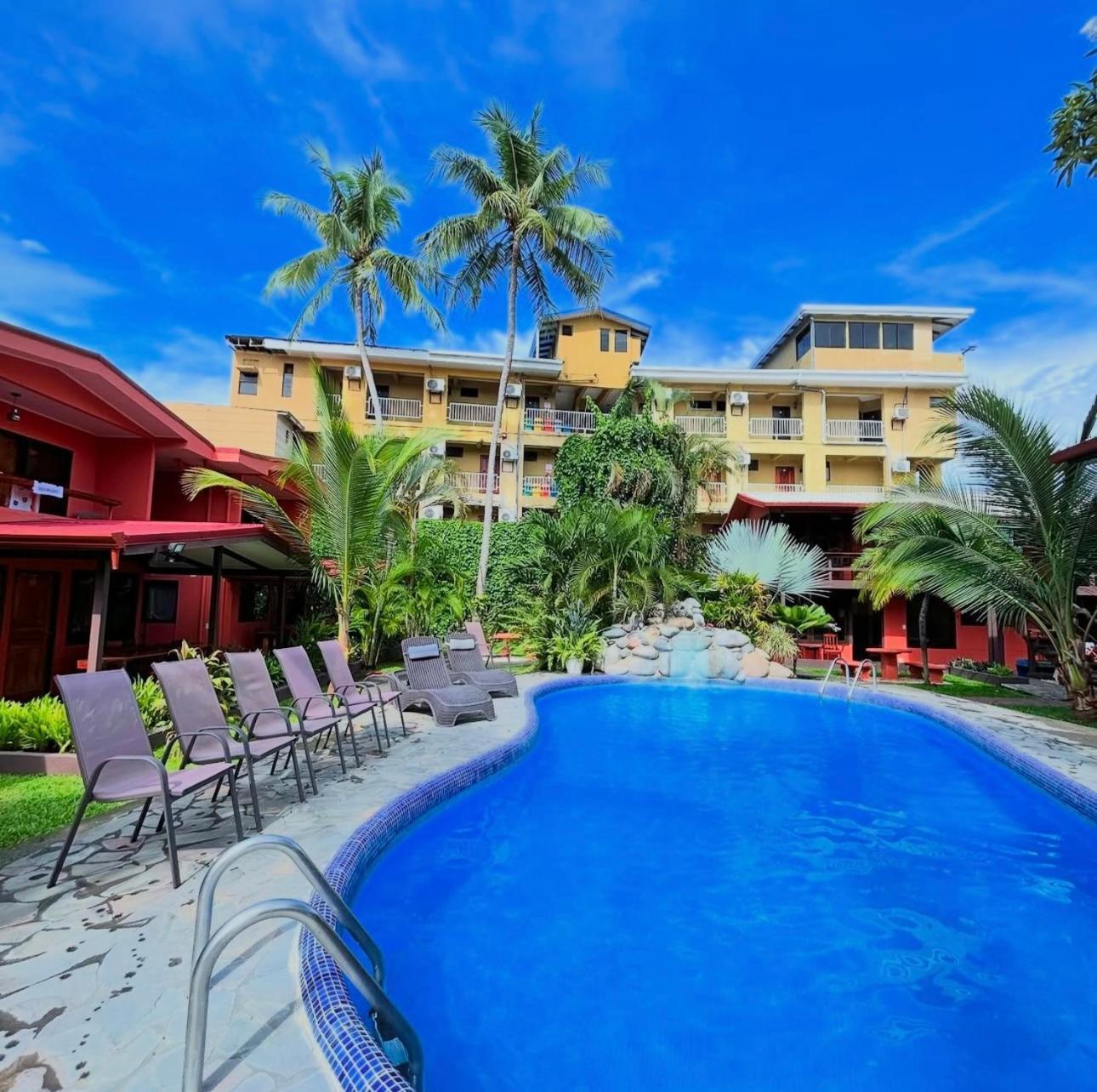 Hotel Los Ranchos Jacó Екстериор снимка