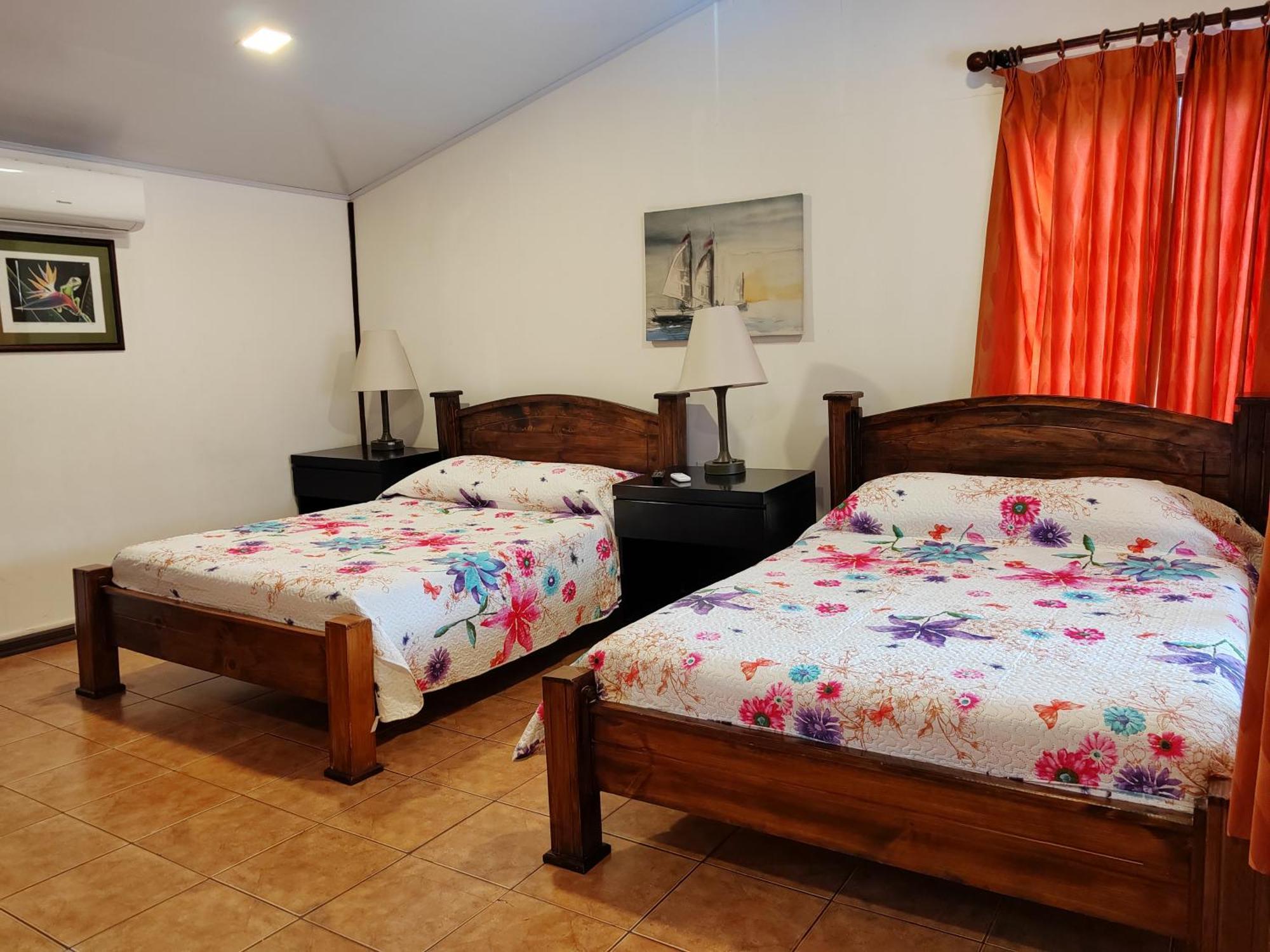 Hotel Los Ranchos Jacó Екстериор снимка