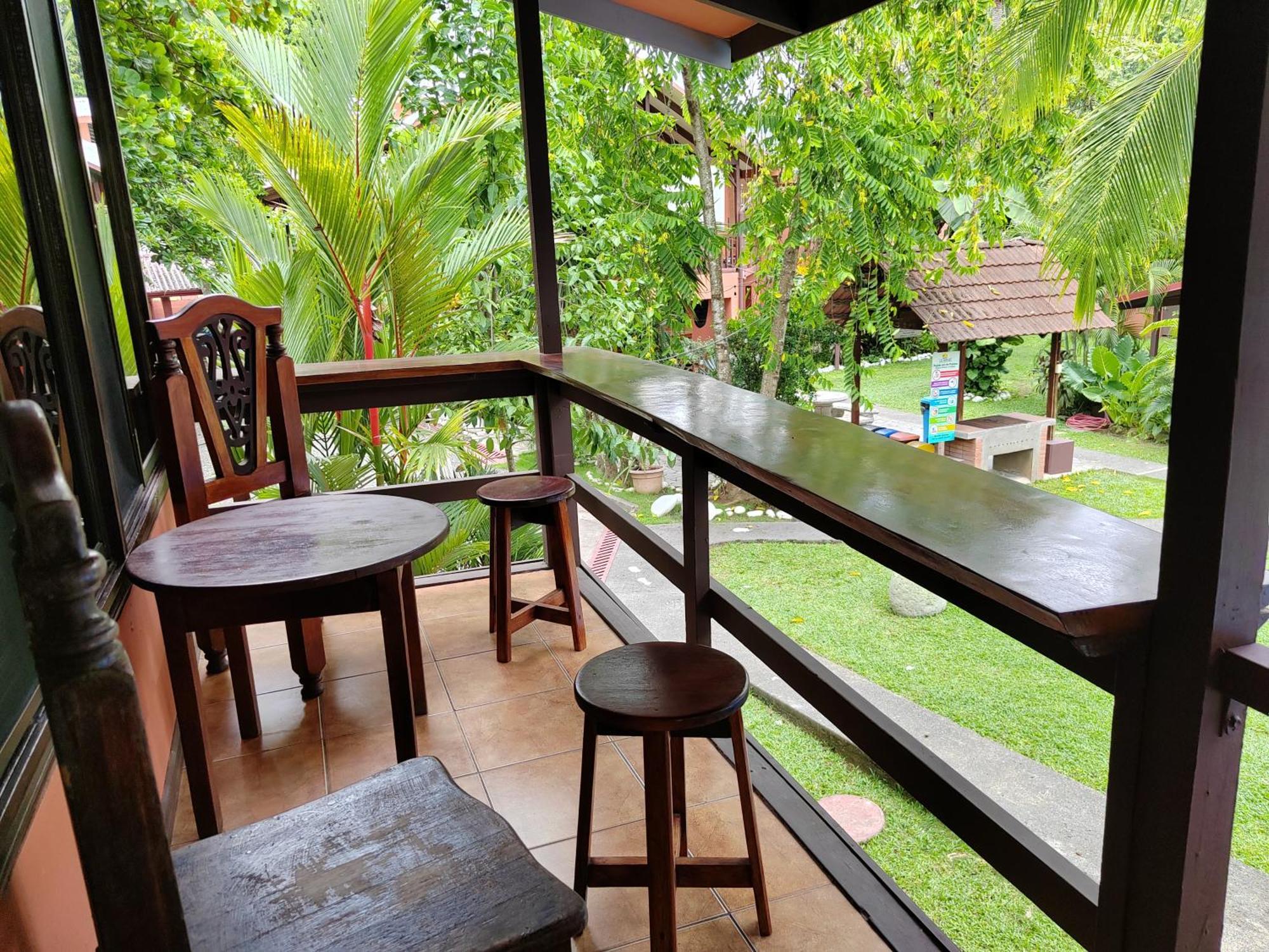 Hotel Los Ranchos Jacó Екстериор снимка